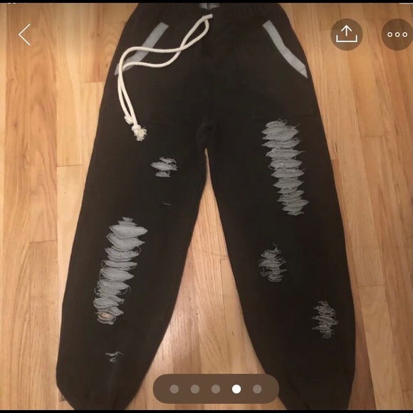 Sweatpants - Picture 2 of 5